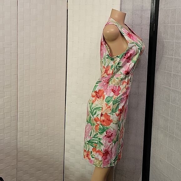 BRAND NEW JONES NEW YORK FLORAL TROPICAL SLEEVELESS ROUNDNECK LINE DRESS - Picture 4 of 14